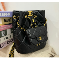 CHANEL 샤넬 블랙 금장 버킷백