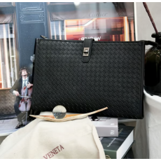 BOTTEGA VENETA 보테가베네타 카프스킨 인트레치아토 클러치&크로스백