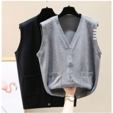 THOM BROWNE 톰브라운 사선 니트 베스트