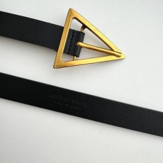 BOTTEGA VENETA 보테가베네타 트라이앵글 벨트