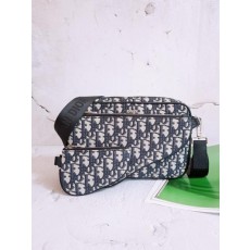 디* 오블리크 새들 트리플 메신저백