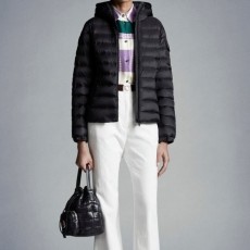 MONCLER 몽끌레어 블레스 후드구스패딩