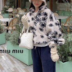 MIUMIU 미우미우 데이지후리스점퍼