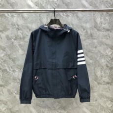 THOM BROWNE 톰브라운 사선후드 바람막이 자켓