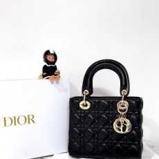 DIOR 디올   레이디 스몰백 램스킨 풀박