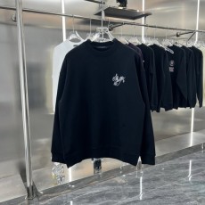 LOUIS VUITTON 루이비통 맨투맨 6