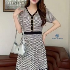 TORY BURCH 토리버치 벌집플리츠OPS