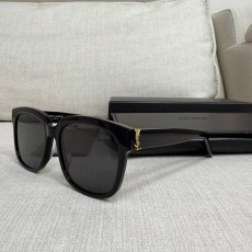 YSL SAINT LAURENT 입생로랑 모노그램 SL M40/F 001