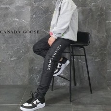 CANADA GOOSE 캐나다구스 하이브리드 레터링 패딩 바지
