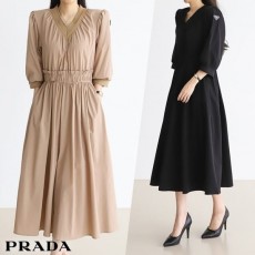 PRADA 프라다 Woven vneck pleated skirt long dress