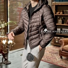 MOOSE KNUCKLES 무스너클 윈드브레이커 금장 와펜