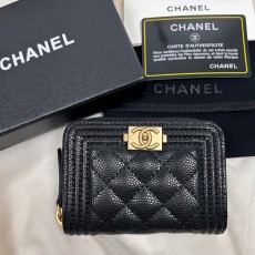 CHANEL 샤넬 보이 코인퍼스 지퍼돌이