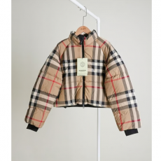 BURBERRY 버버리 크롭 체크 푸퍼 다운 자켓