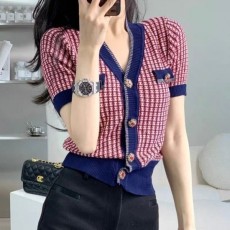 CHANEL 샤넬 루비버튼 와이넥 반팔 니트 가디건