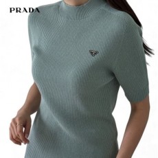 PRADA 프라다 골지반목니트