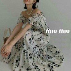 MIUMIU 미우미우 플라워라인OPS