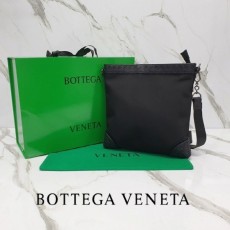 보** 투톤 크로스백