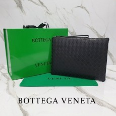 보** 인트레치아토 클러치