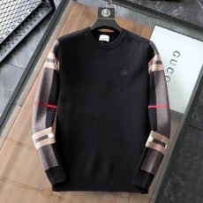 라인 체크 시그니쳐 자수울니트