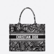 디* 북토트 파리