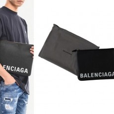 발**** 하단 로고 클러치 (최상위버젼)