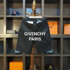 지** 시그니쳐 니어린 하프 팬츠