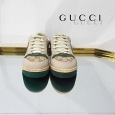 구* 스크리너 남성스니커즈