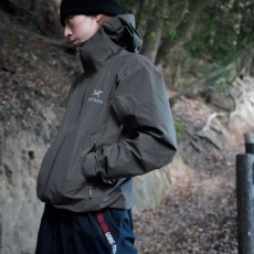 아**** x 빔즈 제타SL 고어텍스 자켓 - 수입