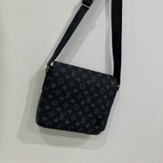 루* 디스트릭스 크로스백