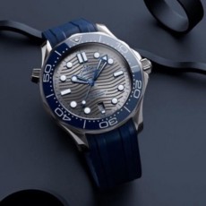 오** 씨마스터 다이버300m 블루 그레이