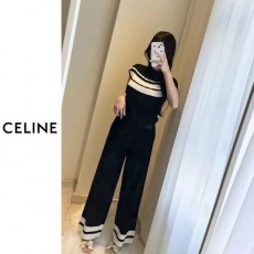 셀** 스트라이프포인트 니트투피스