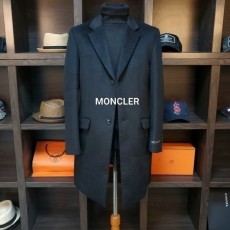 블랙 하운드 코트