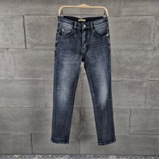 포켓 로고 청바지