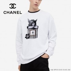 CHANEL 샤넬 맨투맨 오버핏 티셔츠 243