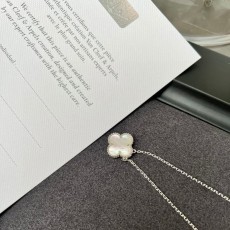 Van Cleef 반클리프  빈티지 알함브라 펜던트 목걸이