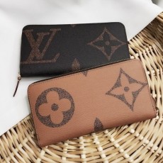 루* 빅로고 지퍼돌이 장지갑