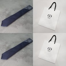 디* 옴므 22FW 오블리크 실크 넥타이