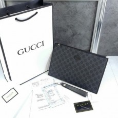 구* 인터로킹 G 디테일의 파우치