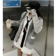 THOM BROWNE 톰브라운 스트라이프 배색 니트 가디건