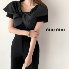 MIUMIU 미우미우 블랑스T