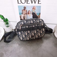 디* 사파리 메신저백 남자 크로스