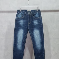 BOTTEGA VENETA 보테가베네타 삼각로고 청바지