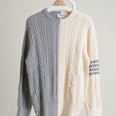 THOM BROWNE 톰브라운 펀믹스 아란 케이블 도니골 4바 니트 풀오버