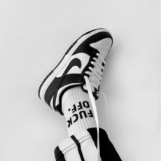 나** 덩크로우 Dunk Low Retro Black 범고래