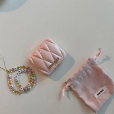 MIU MIU 미우미우 컴팩트 미러거울