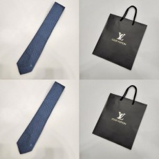 루* 23ss 다이마몬드 V 실크 넥타이