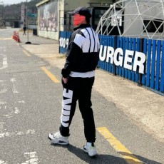 나** 스타팅5 빅로고 우븐 트레이닝